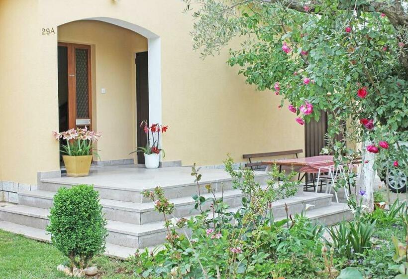 Номер Стандарт с Террасой, Rooms Teklić