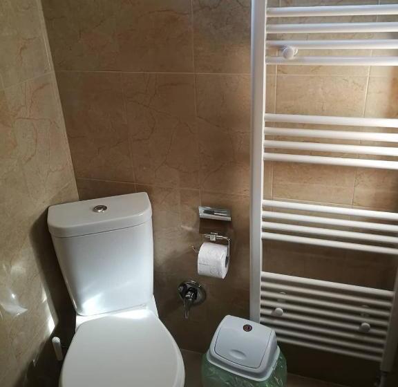 Quarto Triplo Estandar, слънчевата къща
