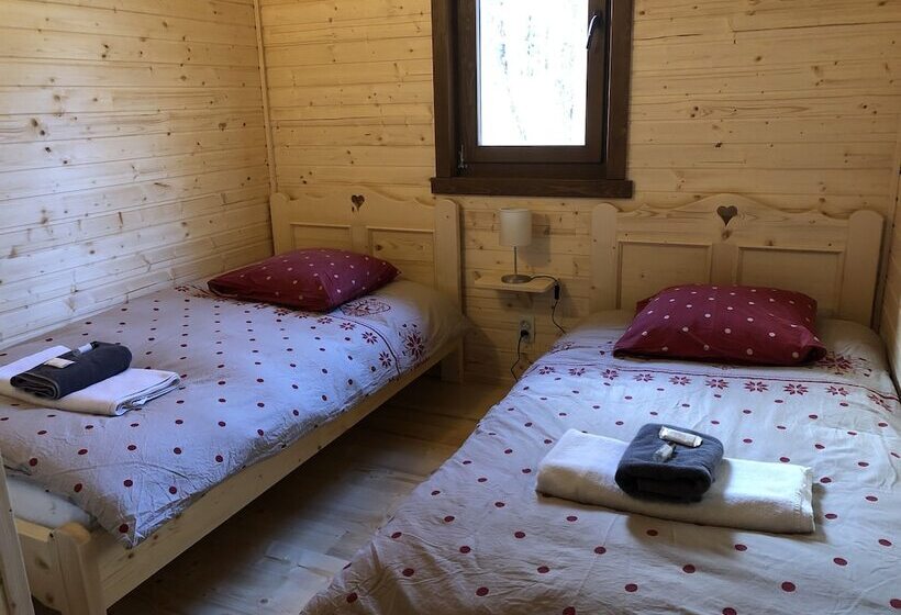 کلبه ییلاقی, Camping, Hôtel De Plein Air Les Cariamas
