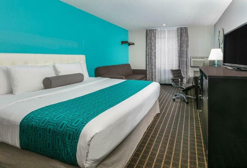 Стандартный Номер Кровать Кинг, Howard Johnson By Wyndham Near Schlitterbahn