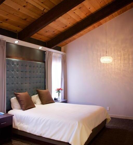 Номер Deluxe Кровать Кинг, Munras Inn