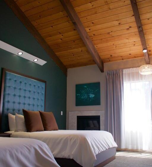Номер Deluxe, Munras Inn