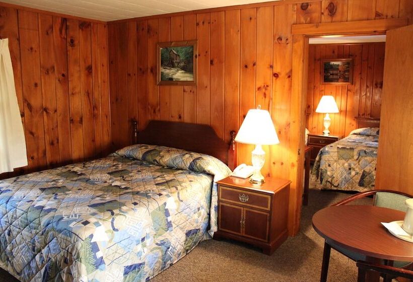 Семейный Номер, Nootka Lodge