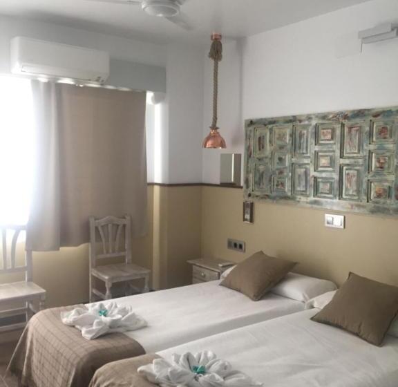 Номер Стандарт, Hostal Boutique Luna De Gavín