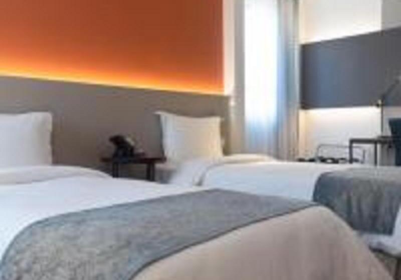 Quarto Estandar, Intercity Anhembi