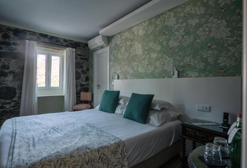 Номер Стандарт, Quinta Da Saraiva