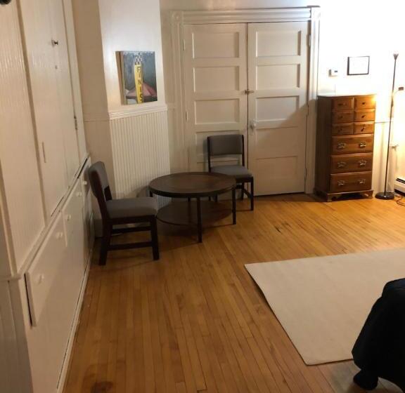 Номер Стандарт Совместная Ванная, Art Gallery Hostel