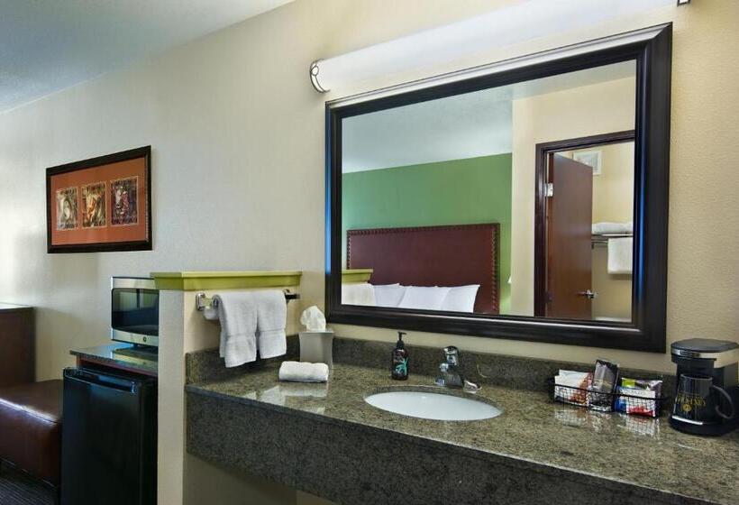 Люкс Кровать Кинг, Oxford Suites Hermiston