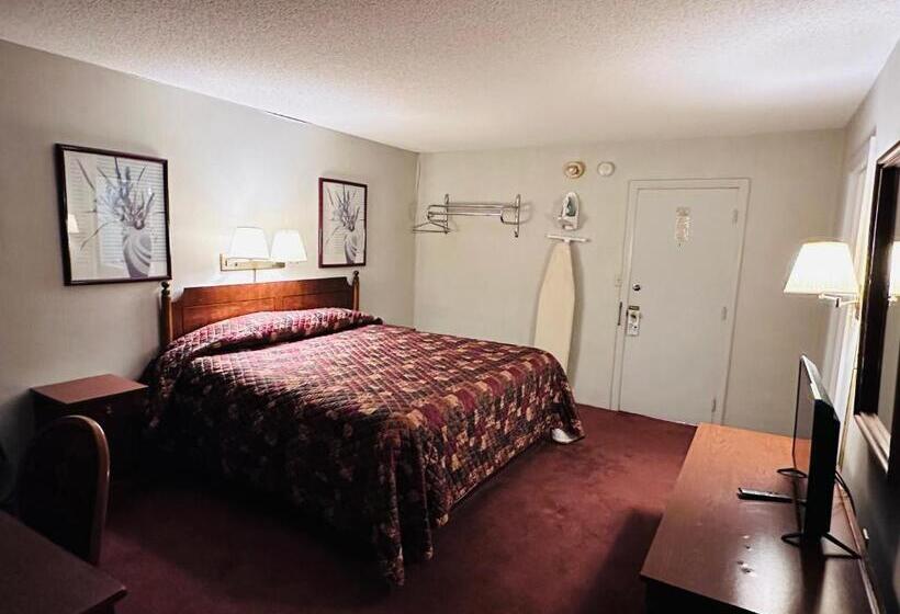Стандартный Номер Кровать Кинг, Pamola Motor Lodge