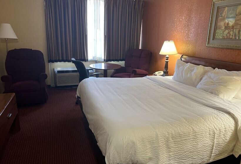 스탠다드 룸 더블 침대, Ramada By Wyndham Rome / Verona