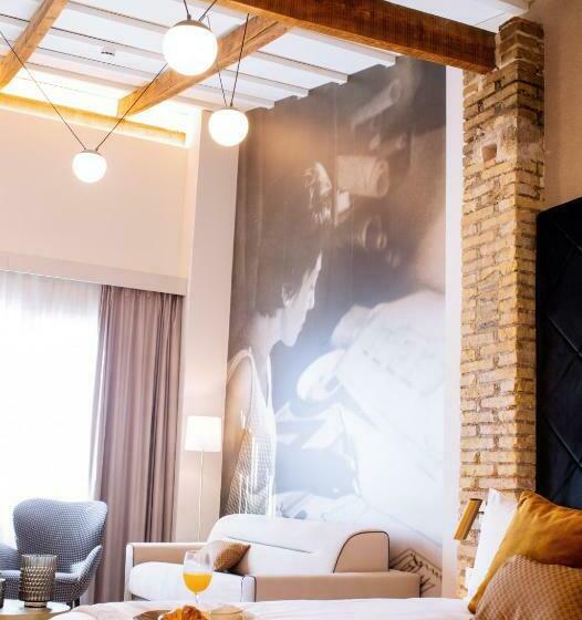 استودیوی استاندارد, Voghe Premium Flats