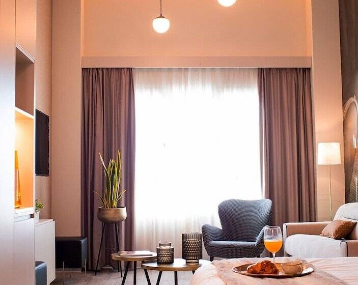 استودیوی استاندارد, Voghe Premium Flats