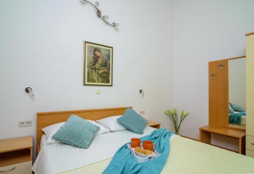 침실 1개 아파트, Apartments Kasalo