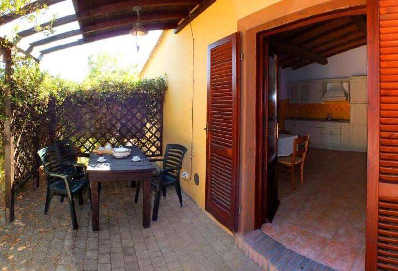 Апартаменты 1 Спальня Нижний Этаж, Agriturismo Le Pescine