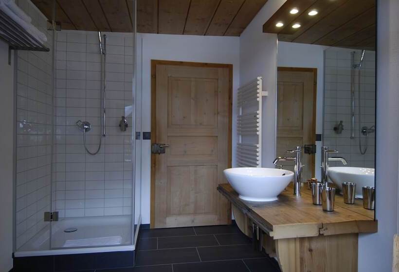 Quarto superior, Ducan