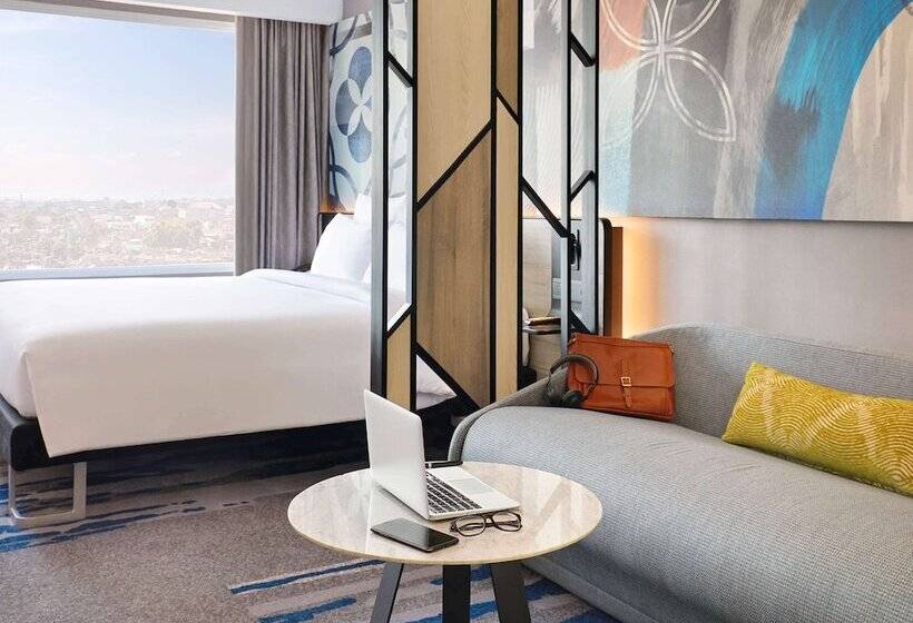 استودیوی سوپریور, Novotel Suites Yogyakarta Malioboro