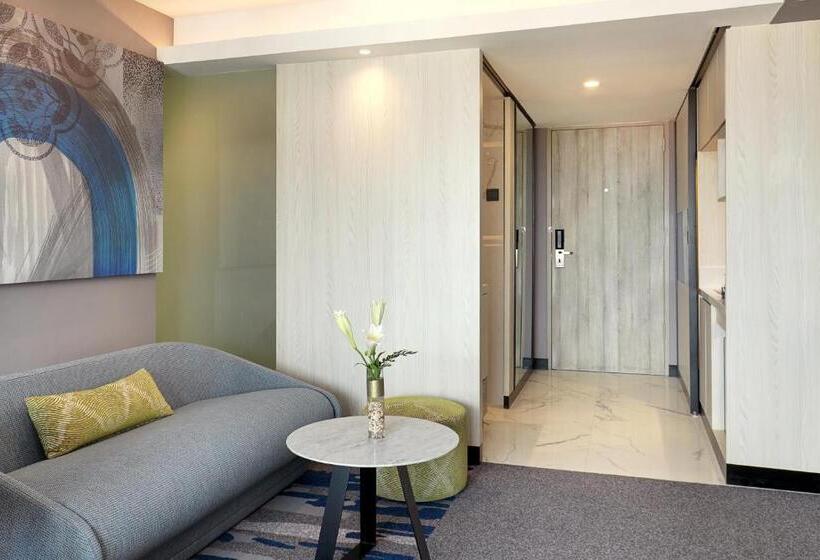 استودیوی سوپریور, Novotel Suites Yogyakarta Malioboro