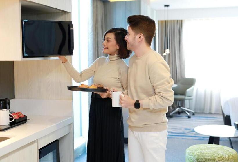 سوییت جونیور, Novotel Suites Yogyakarta Malioboro