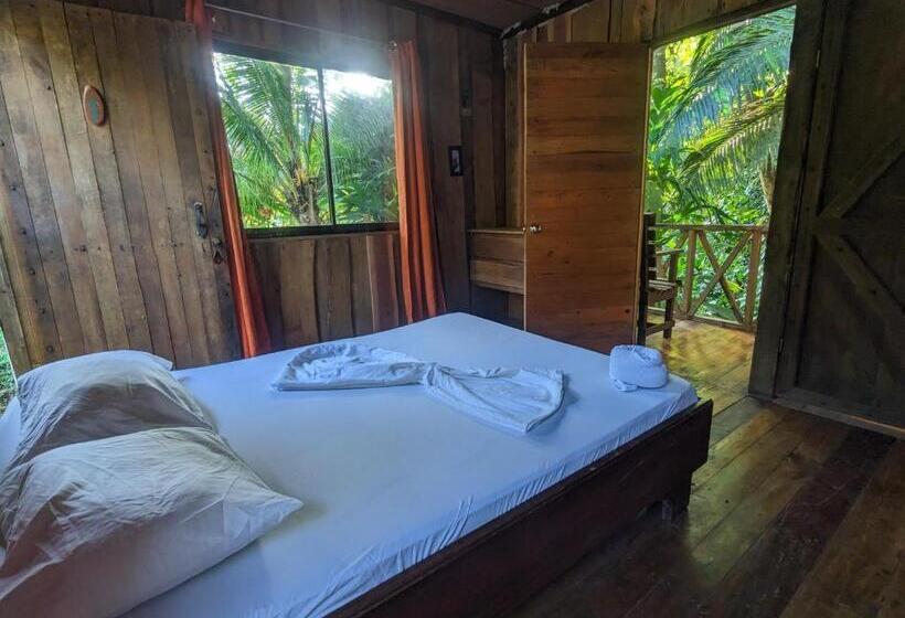 Quarto Triplo Estandar, Citronela Lodge Corcovado