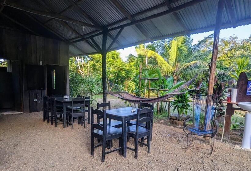 Номер Стандарт с Балконом, Citronela Lodge Corcovado