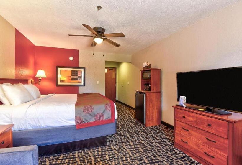 Номер Deluxe Кровать Кинг, Ramada By Wyndham Oklahoma City Airport North