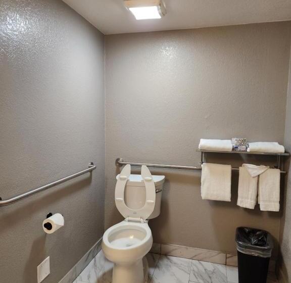 장애인을 위한 킹사이즈 침대 스탠다드 룸, Studio 6 Sacramento, Ca   Natomas & Smf Airport