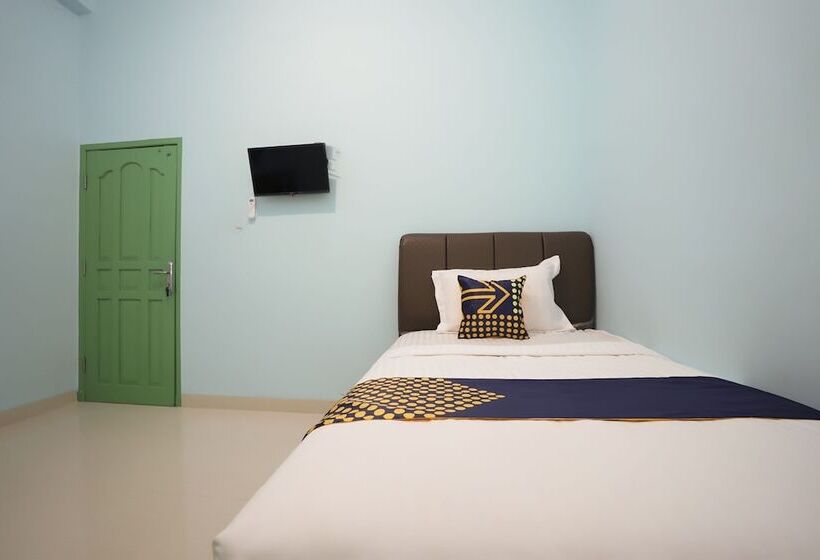 اتاق عادی یک تخته, Spot On 2738 818 Home Stay