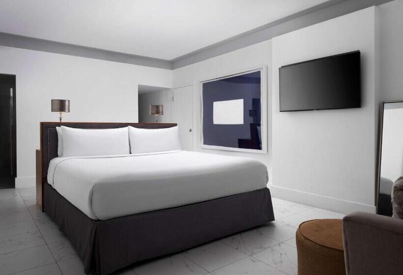 Номер Deluxe Кровать Кинг, Nautilus Sonesta Miami Beach