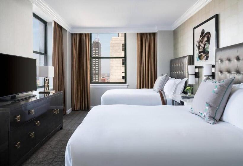 Номер Superior с Салоном, The Ritzcarlton, Philadelphia