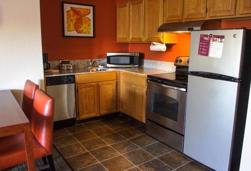 Люкс 2 Спальни, Residence Inn Danbury