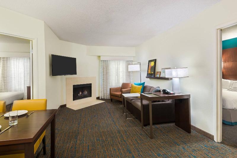 스위트, Residence Inn Savannah Midtown