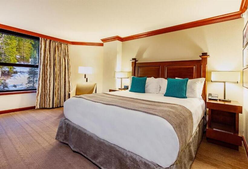 اتاق دلوکس با تخت کینگ و چشم‌انداز, The Everline Resort & Spa Lake Tahoe