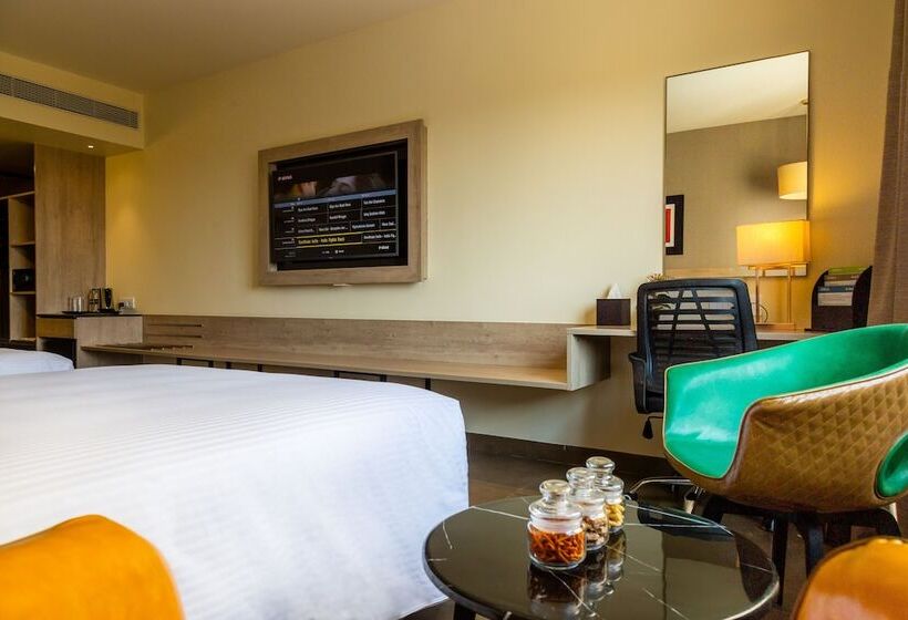اتاق لوکس, Amika Hotel,madurai   Near Airport