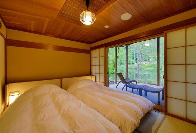 غرفة ديلوكس, Yukemuri No Yado Inazumi Onsen