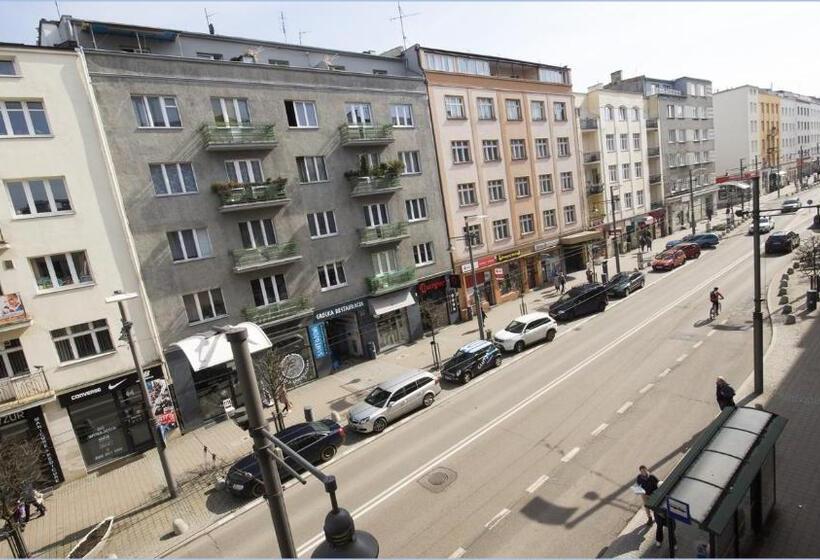 Апартаменты 1 Спальня, Apartamenty Efekt 72