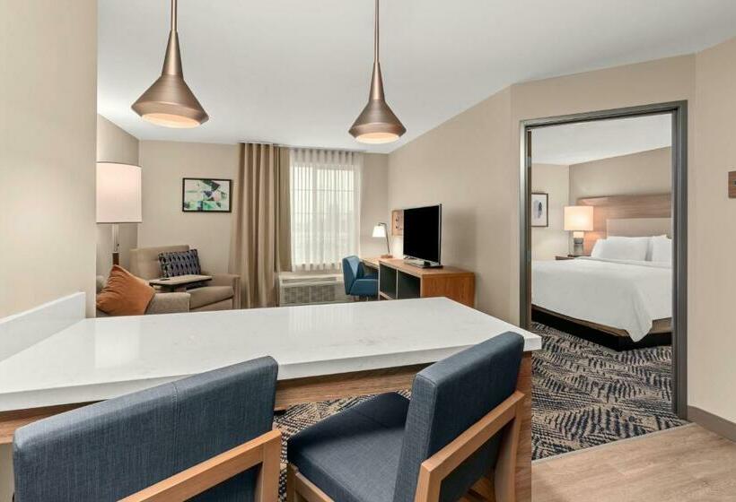 Номер Стандарт Кровать Кинг Адаптированный для Инвалидов, Candlewood Suites Sumner Puyallup Area, An Ihg