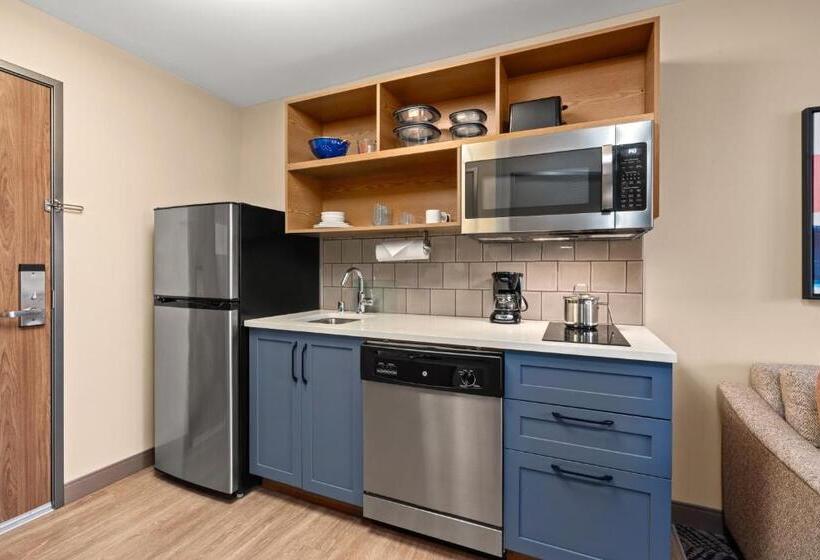 Студия Стандарт, Candlewood Suites Sumner Puyallup Area, An Ihg
