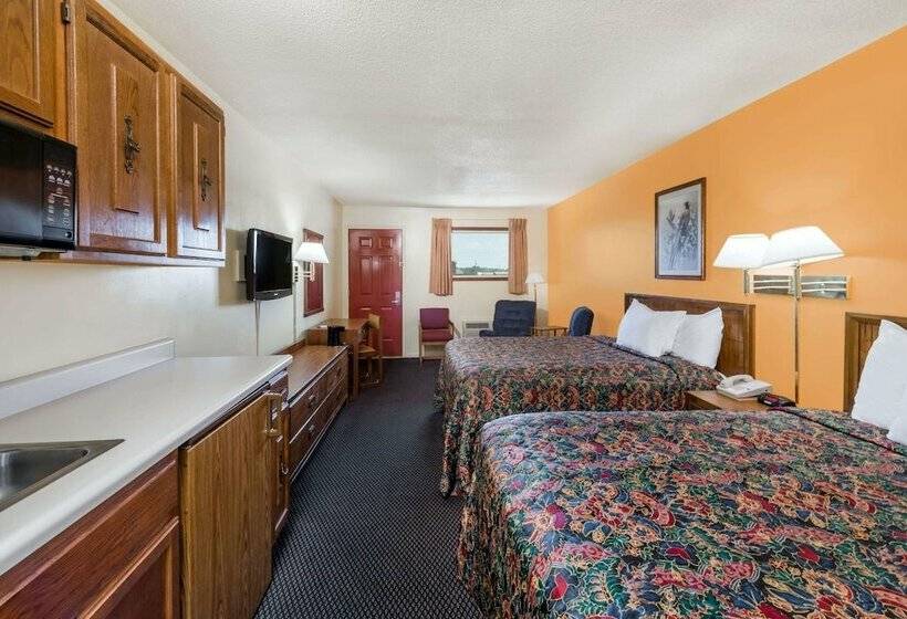 Люкс, Knights Inn   Chanute