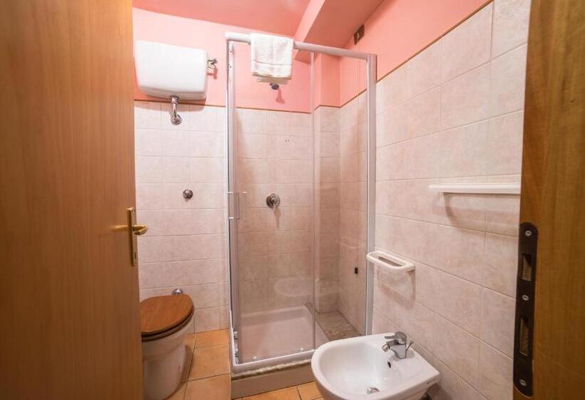 Номер Basic, Dimora Fresilia Casa Vacanze
