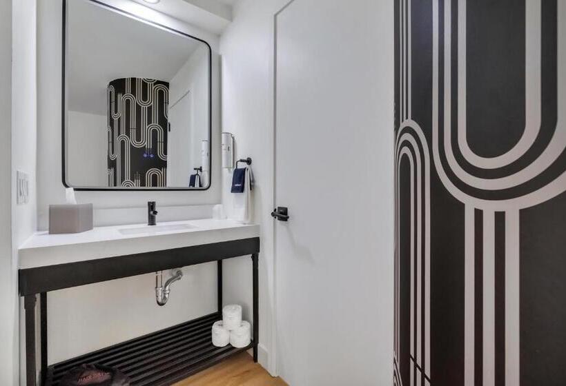 스탠다드 룸, Bob Hotels Tallahassee   Boutique On Budget