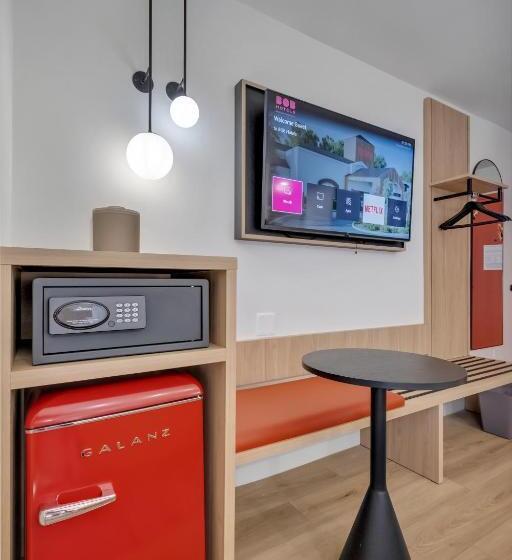 스탠다드 룸, Bob Hotels Tallahassee   Boutique On Budget