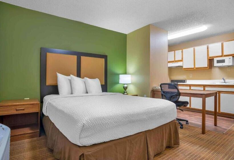 Студия Стандарт, Extended Stay America Suites  Indianapolis  Northwest  College Park