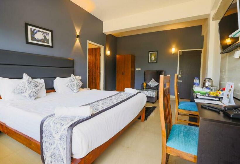 带观景的标准间, The Blossom Resort, Chikmagalur