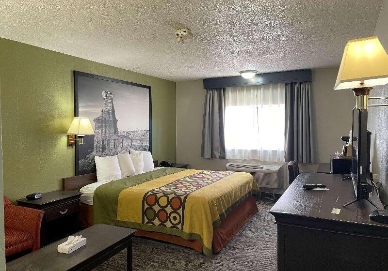 带大床的标准间, Super 8 By Wyndham Amarillo Central Tx