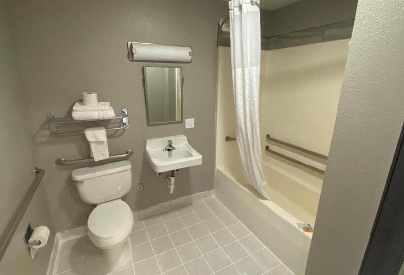 Номер Deluxe Кровать Кинг, Pinetop Studio Suites