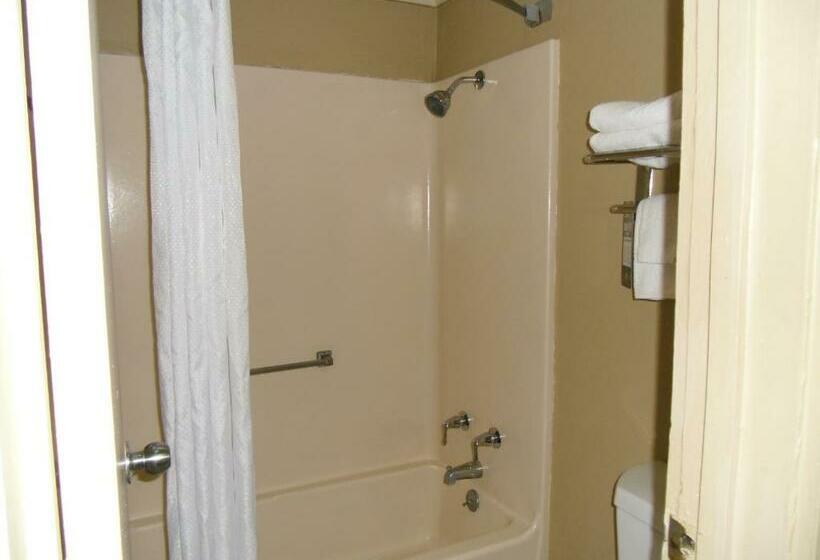 Стандартный Номер Кровать Кинг, Super 8 By Wyndham Lantana West Palm Beach