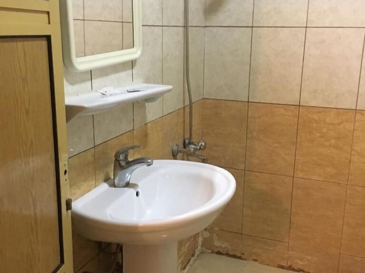 آپارتمان 2 خوابه, Almakan Suites 111