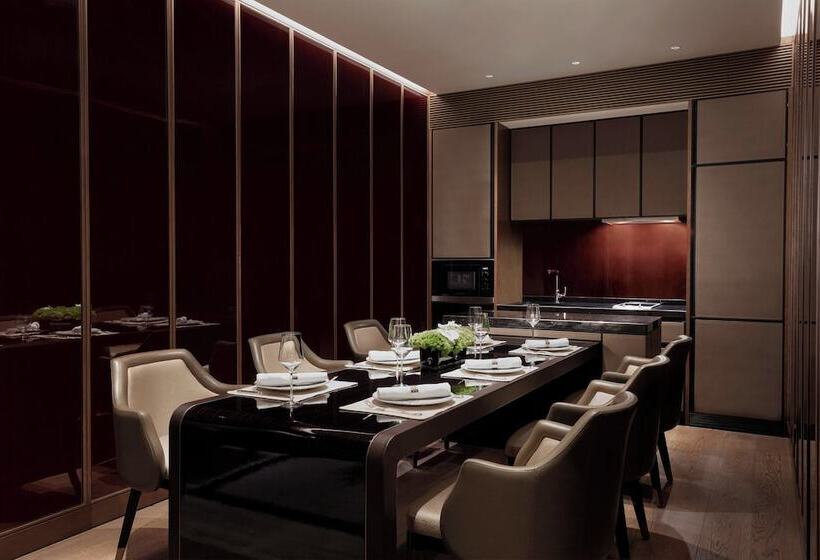 Люкс Клуб, The Ritzcarlton, Nanjing