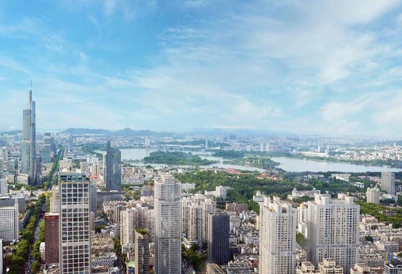 Люкс Клуб, The Ritzcarlton, Nanjing