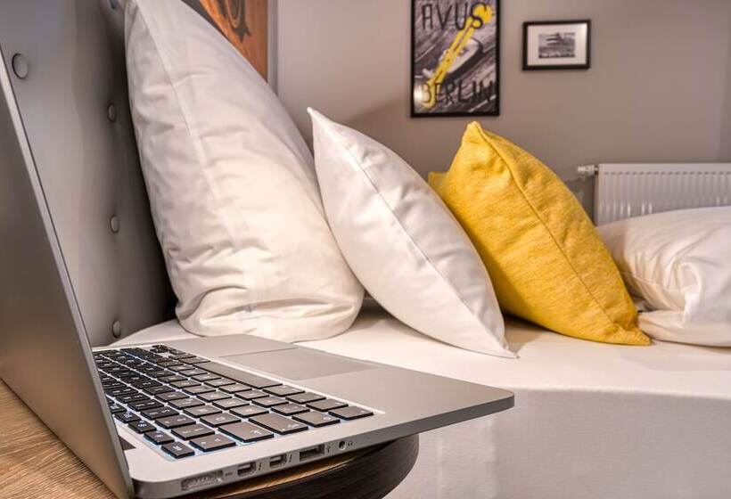Номер Стандарт, Nyce Hotel Ingolstadt, Trademark Collection By Wyndham